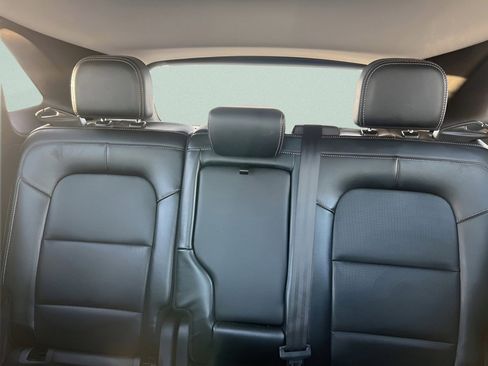 Used 2024 Ford Escape Platinum image 29