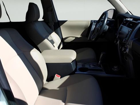 Certified 2023 Toyota 4Runner SR5 Premium image 27