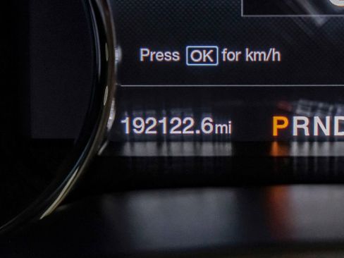 Used 2019 Ford F250 Lariat w/ Lariat Value Package image 19