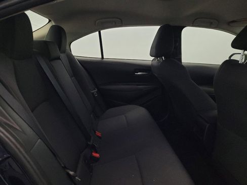 Used 2021 Toyota Corolla LE FWD image 19
