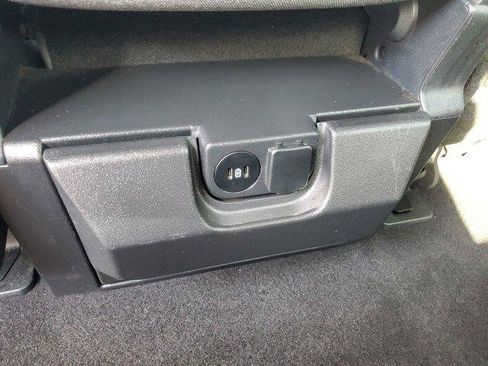 Used 2025 Ford F150 XLT w/ Equipment Group 301A Standard AWD/4WD image 15