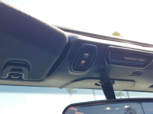 Used 2021 Jeep Wrangler Unlimited Sahara image 35