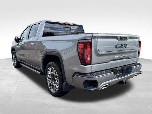 Used 2024 GMC Sierra 1500 Denali Ultimate image 11