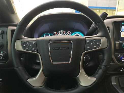 Used 2019 GMC Sierra 3500 Denali image 25