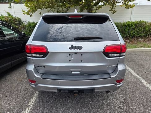 Certified 2021 Jeep Grand Cherokee Laredo X AWD/4WD image 6