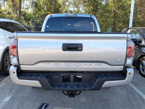 Certified 2023 Toyota Tacoma TRD Off-Road image 5