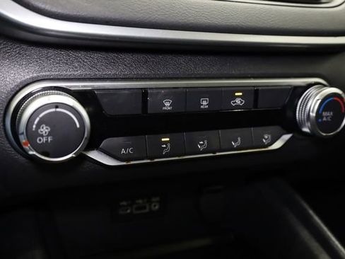 Used 2025 Nissan Altima 2.5 S image 22