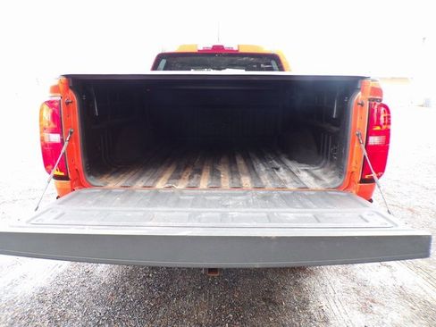 Used 2021 Chevrolet Colorado W/T w/ Custom Special Edition image 7