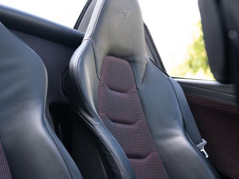 Used 2013 McLaren MP4-12C Spider RWD image 8