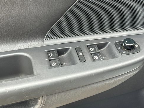 Used 2007 Volkswagen Jetta Wolfsburg Edition image 14