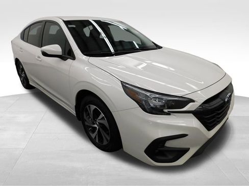 Used 2025 Subaru Legacy Premium image 2