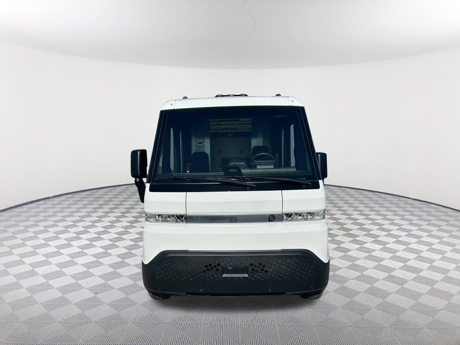 Used 2024 Chevrolet Brightdrop 400 w/ Commercial Equipment Package AWD/4WD image 2