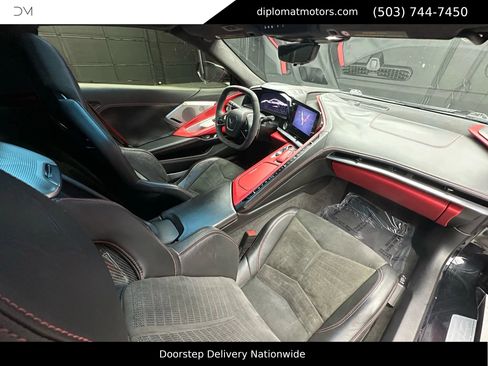 Used 2020 Chevrolet Corvette Stingray Premium Cpe w/ 3LT Preferred Equipment Group image 19