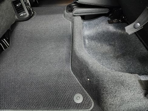 Used 2023 RAM 3500 Laramie image 40