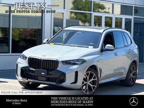 Used 2024 BMW X5 xDrive40i w/ Executive Package AWD/4WD image 3