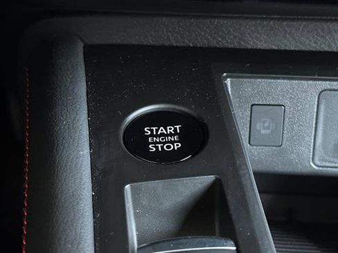 New 2025 Nissan Kicks SR w/ SR Premium Package image 25