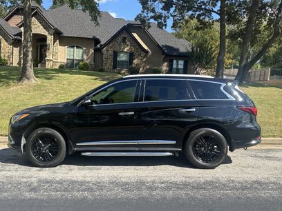 Used 2017 INFINITI QX60 FWD w/ Premium Plus Package