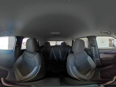 Used 2025 Chevrolet TrailBlazer LT w/ Driver Confidence Package image 43