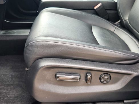 Used 2023 Honda Odyssey EX-L image 23