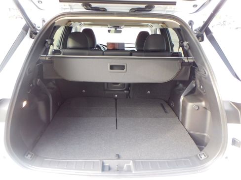 New 2025 Mitsubishi Outlander SE image 43