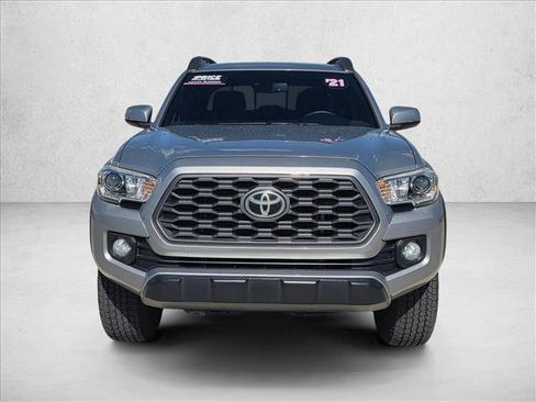 Certified 2021 Toyota Tacoma TRD Off-Road image 2