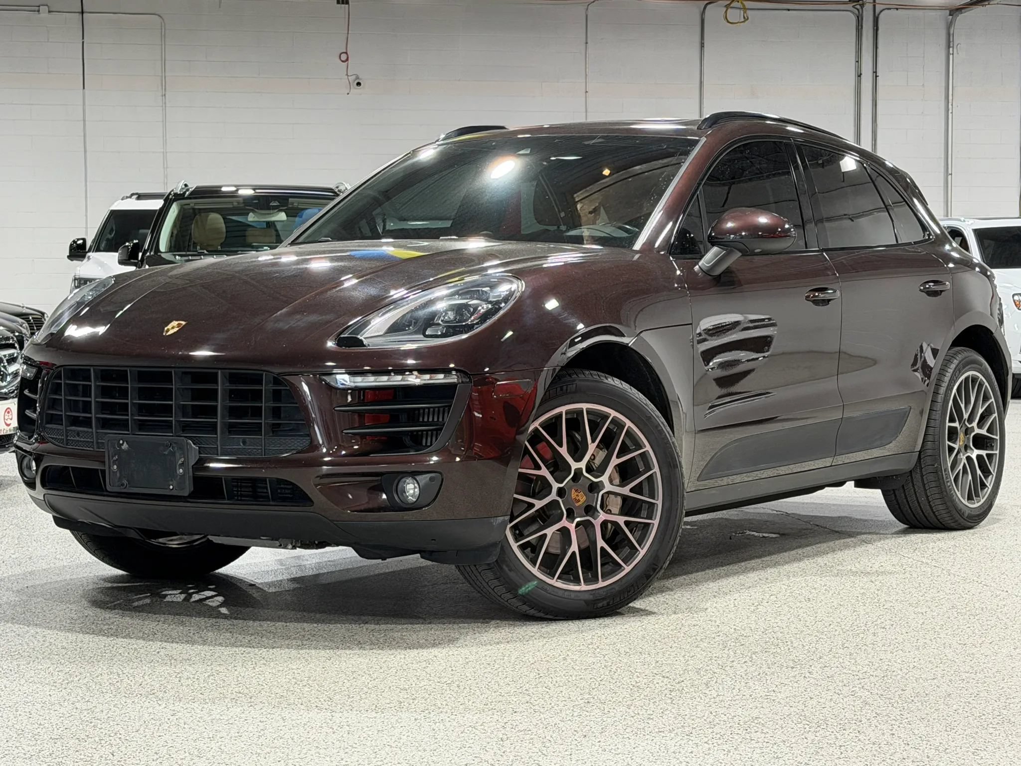 Used 2018 Porsche Macan S AWD/4WD image 2