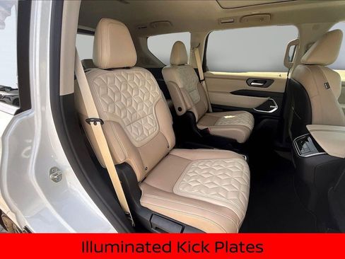 New 2026 Nissan Armada Platinum Reserve image 13