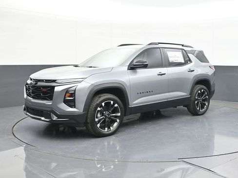 New 2026 Chevrolet Equinox RS FWD image 3