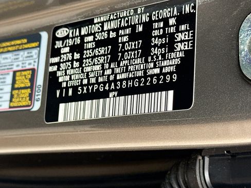 Used 2017 Kia Sorento FWD image 42