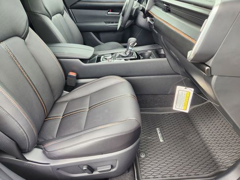 New 2025 MAZDA CX-50 AWD 2.5 Turbo w/ Weather Package image 14