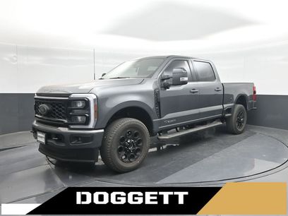 New 2026 Ford F250 Lariat w/ Black Appearance Package