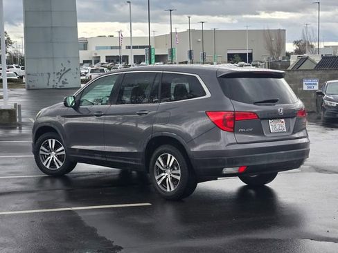 Used 2017 Honda Pilot EX-L image 6
