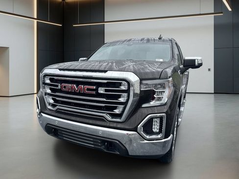 Used 2020 GMC Sierra 1500 SLT w/ SLT Premium Plus Package AWD/4WD image 11