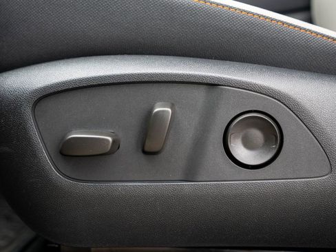 New 2026 Chevrolet Traverse LT w/ Driver Confidence Package image 19