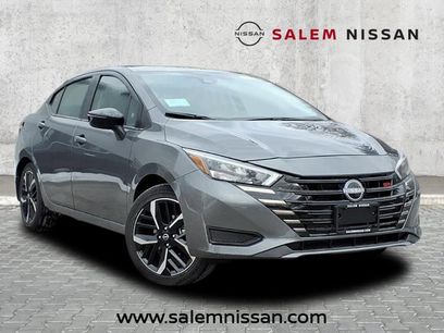New 2025 Nissan Versa SR w/ Trunk Package