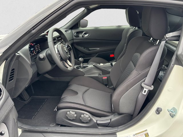 New 2027 Nissan Z Sport w/ Essentials Package (Sport) RWD image 9