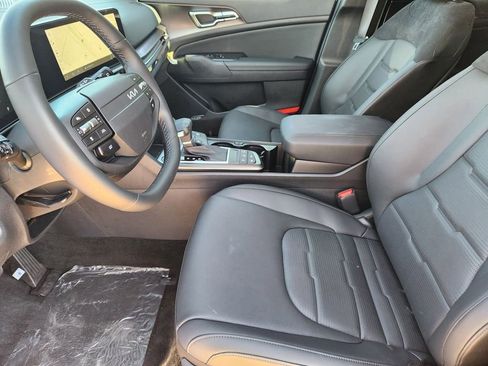 New 2026 Kia Sportage SX AWD/4WD image 9