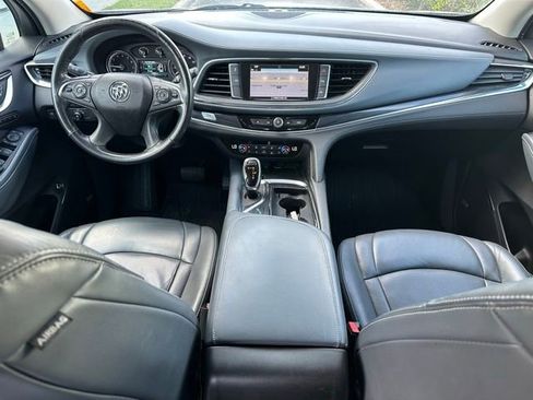 Used 2018 Buick Enclave Premium w/ LPO, Hit The Road Package image 9
