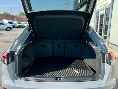 Used 2024 Audi Q4 e-tron Premium Plus w/ Premium Plus image 7