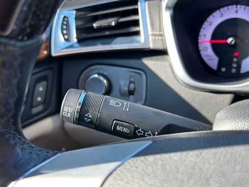 Used 2012 Cadillac SRX Luxury image 50