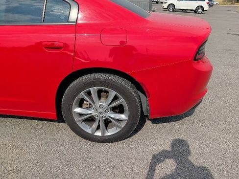 Used 2022 Dodge Charger SXT AWD/4WD image 5