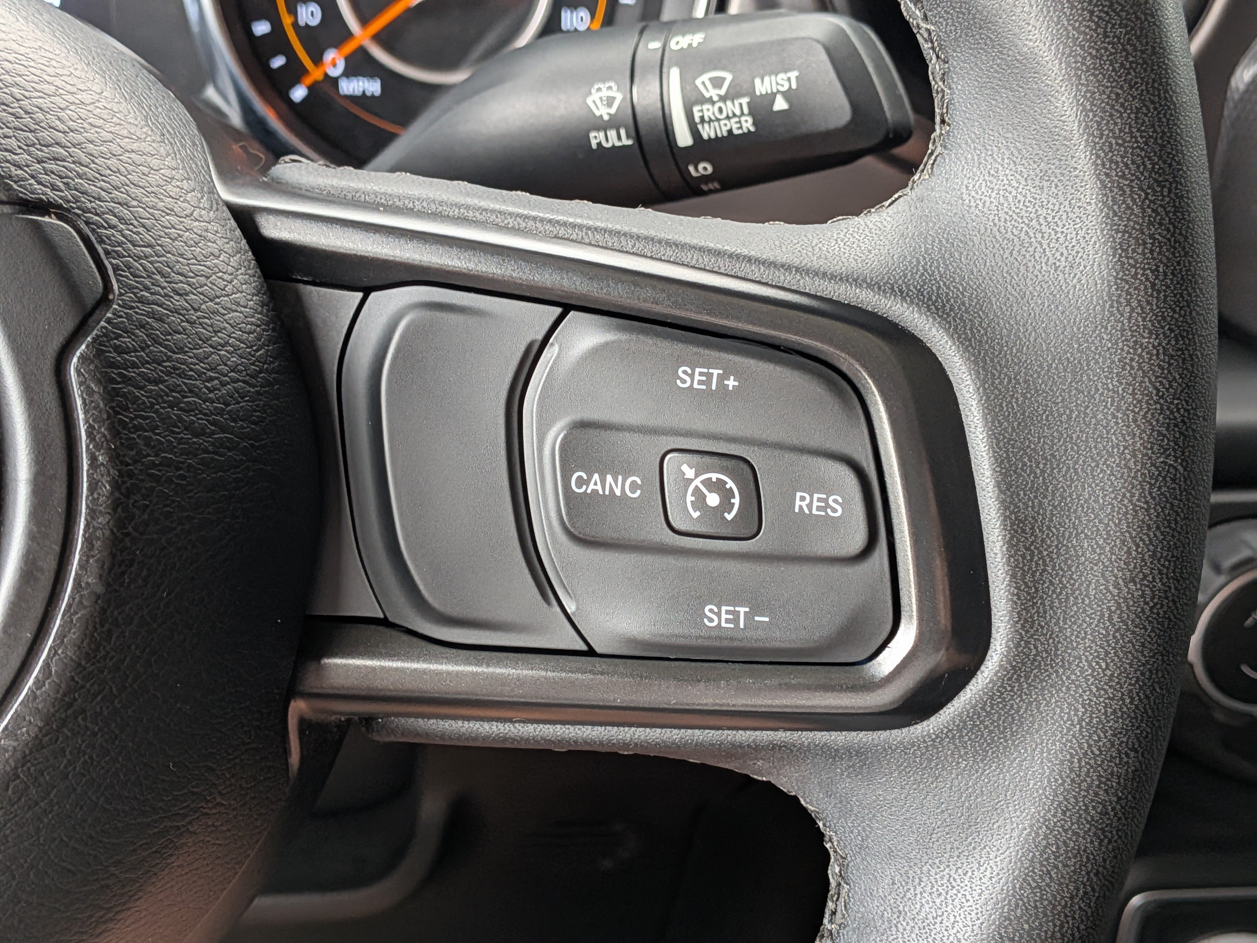 Used 2023 Jeep Gladiator Sport AWD/4WD image 24