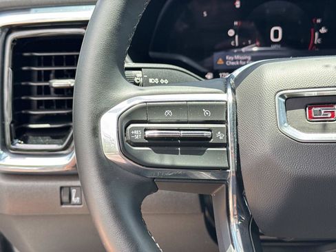 Used 2023 GMC Canyon Elevation RWD image 17