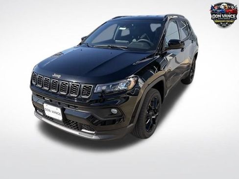 New 2026 Jeep Compass Latitude AWD/4WD image 1