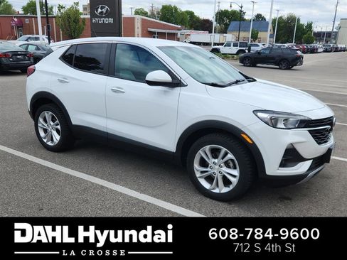 Used 2021 Buick Encore GX Preferred FWD image 1