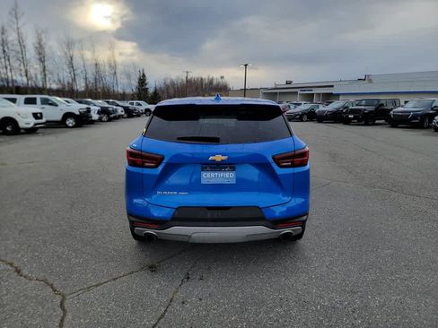 Certified 2025 Chevrolet Blazer LT image 4