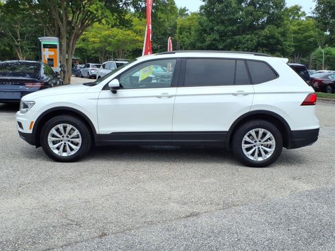 Used 2019 Volkswagen Tiguan S w/ Driver Assistance Package AWD/4WD image 3