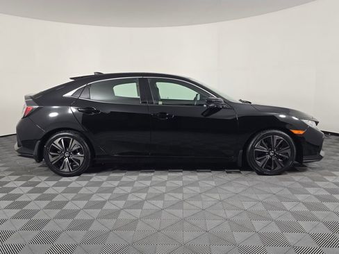 Used 2018 Honda Civic EX image 2