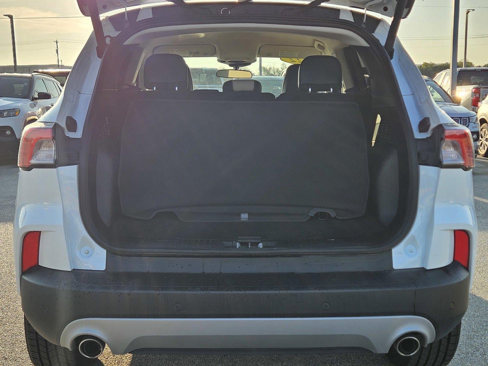 Used 2022 Ford Escape SEL AWD/4WD image 10