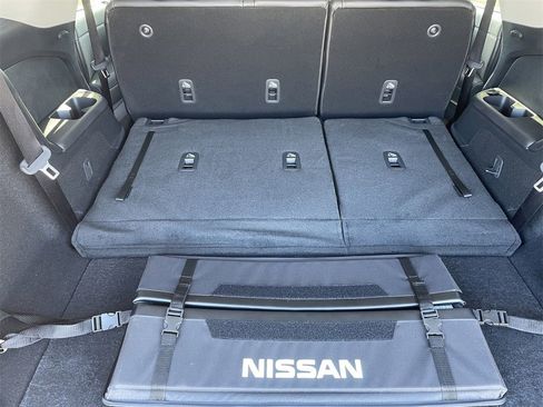 New 2025 Nissan Pathfinder SL image 26